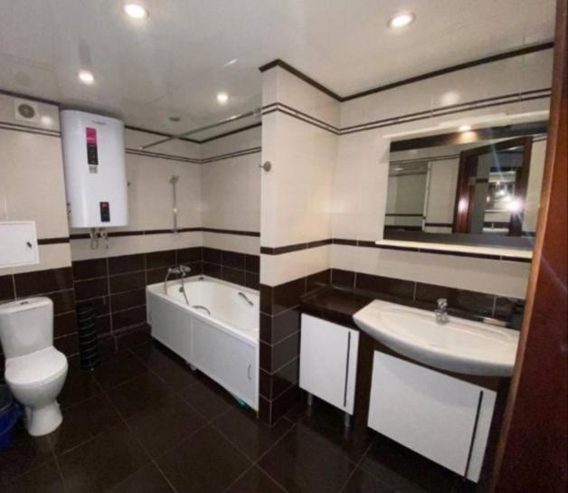 Проспект Мира 35 Апартаменты Krivoy Rog Ngoại thất bức ảnh
